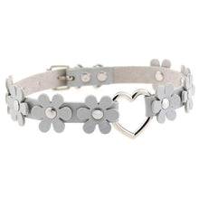 Load image into Gallery viewer, ❀* Flower Heart Choker *❀
